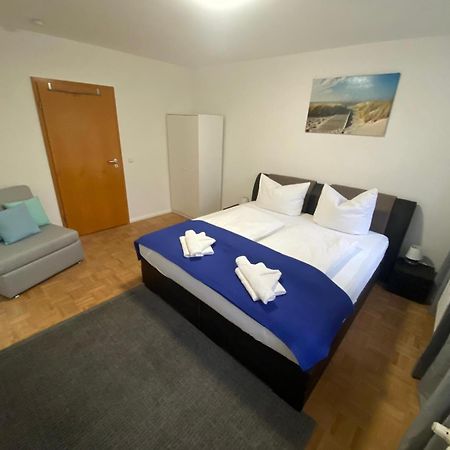 רוסטוק Apartment Bernstein Ruhig, Familienfreundlich Mit Garten מראה חיצוני תמונה