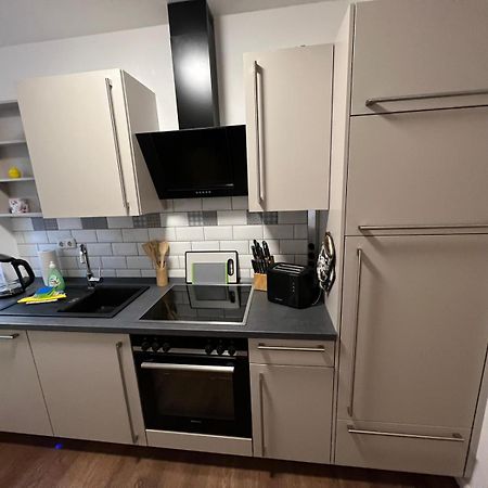 רוסטוק Apartment Bernstein Ruhig, Familienfreundlich Mit Garten מראה חיצוני תמונה