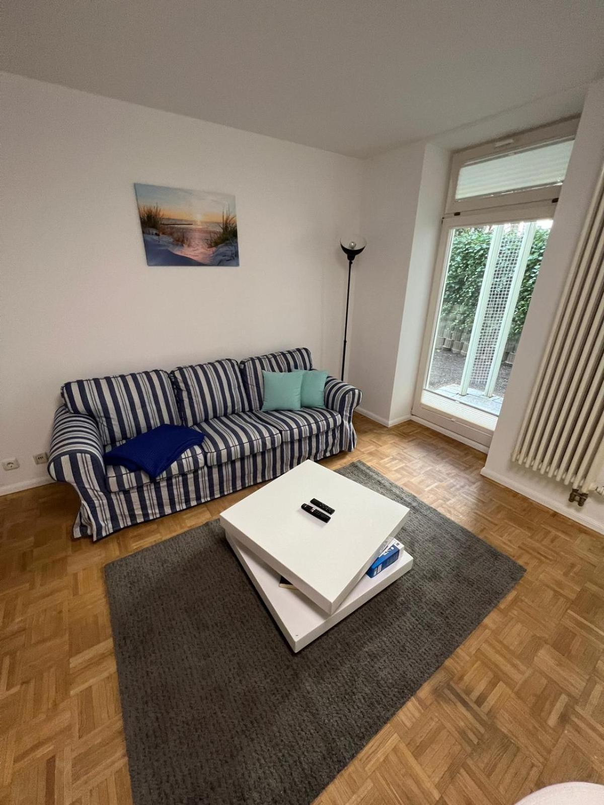 רוסטוק Apartment Bernstein Ruhig, Familienfreundlich Mit Garten מראה חיצוני תמונה