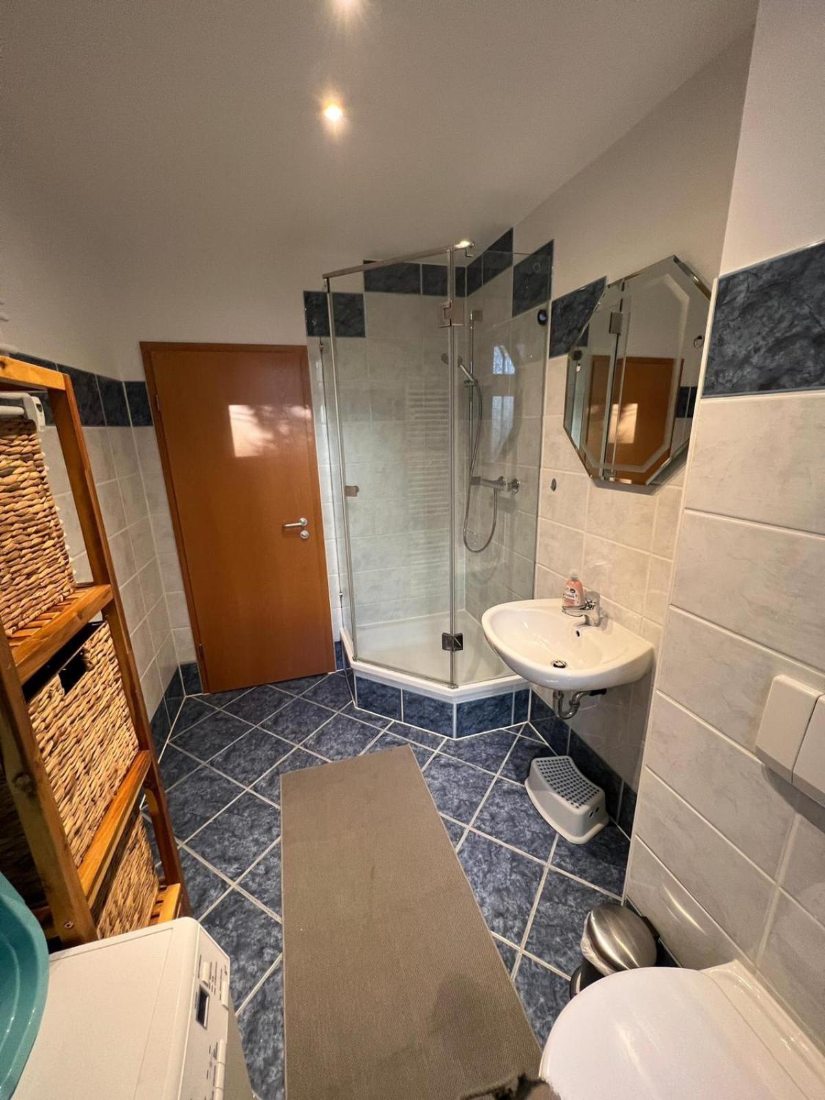 רוסטוק Apartment Bernstein Ruhig, Familienfreundlich Mit Garten מראה חיצוני תמונה